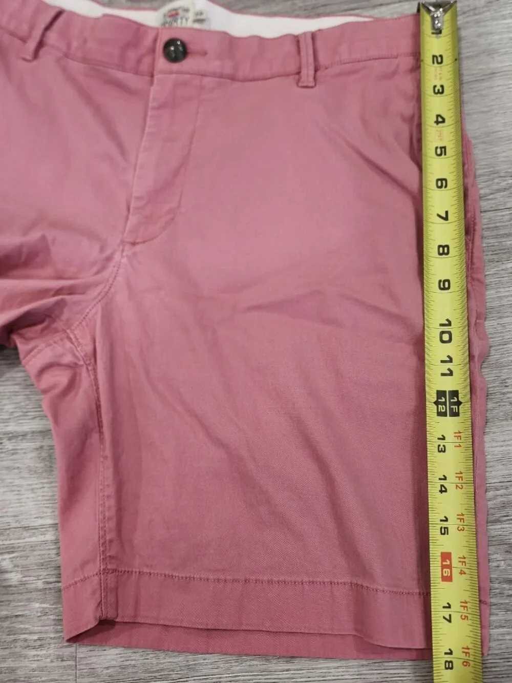 Faherty Chino Shorts Men's Size 35 Salmon Pink Casual Preppy Golf Outdoor